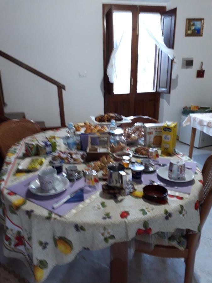 B&B S'Arrosa Antiga Santadi Eksteriør billede